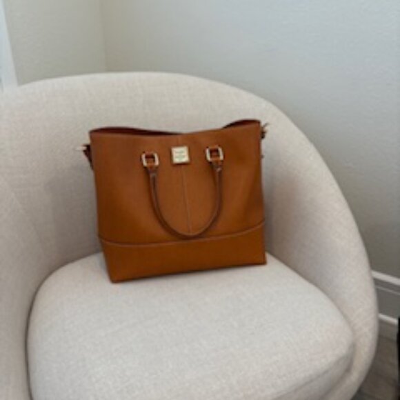 DOONEY & BOURKE LARGE BAG IN LUCIOUS CARAMEL COLOR - Picture 5 of 11
